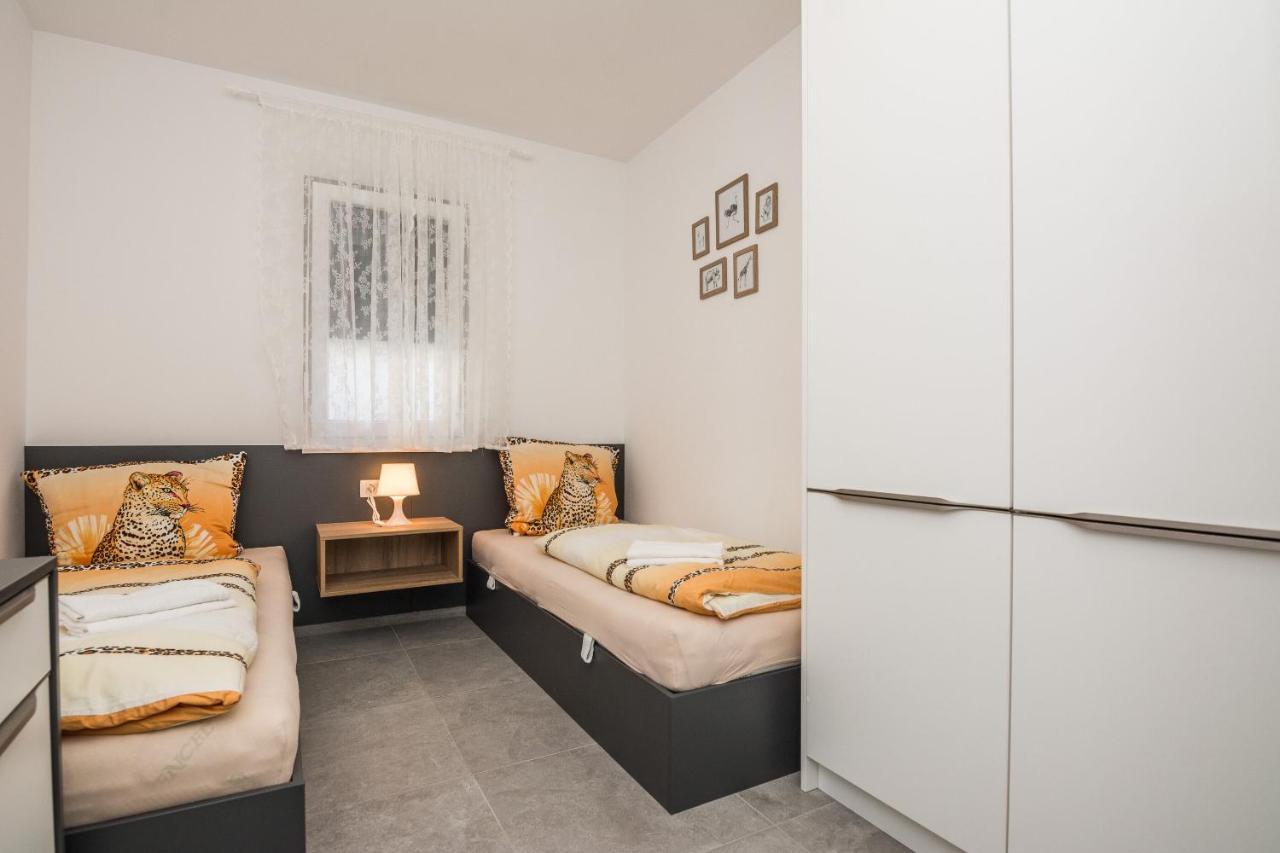 Apartment Spanic 1 维尔 外观 照片