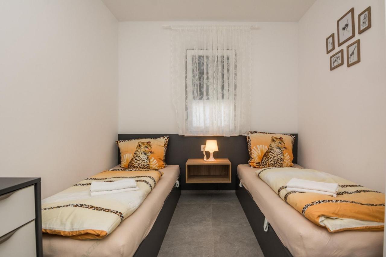 Apartment Spanic 1 维尔 外观 照片